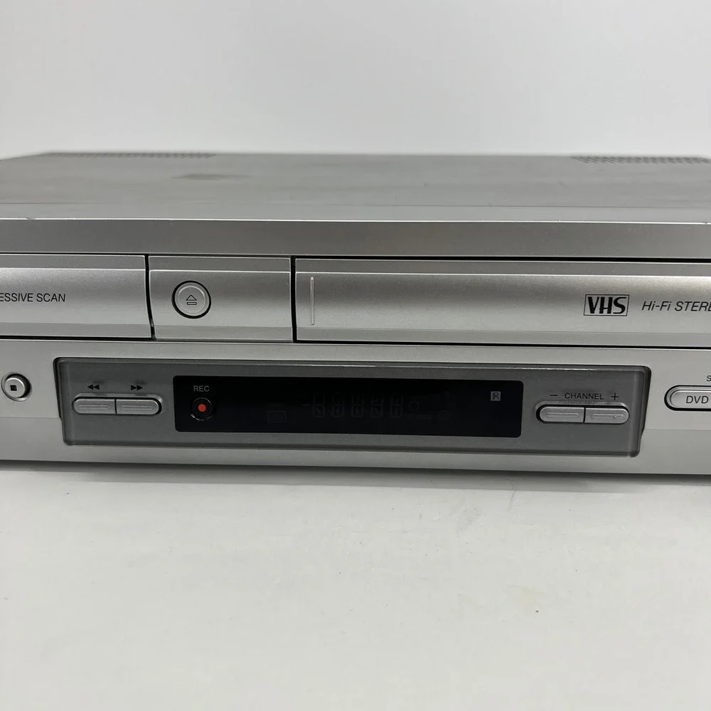 Sony SLV-D300P DVD VCR Combo Player Silver‎ Progressive Scan Hi-Fi Stereo VHS